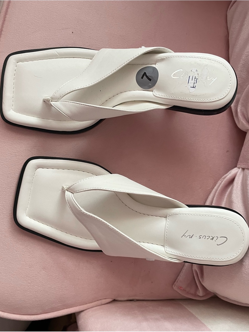 Circus by Sam Edelman White Square-Toe Thong Sandals